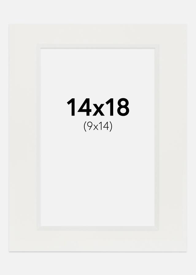 Paspartu Baltas 3 mm Balta šerdis 14x18 cm (9x14)