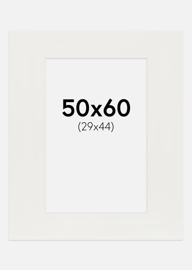 Paspartu Baltas 3 mm Balta šerdis 50x60 cm (29x44)