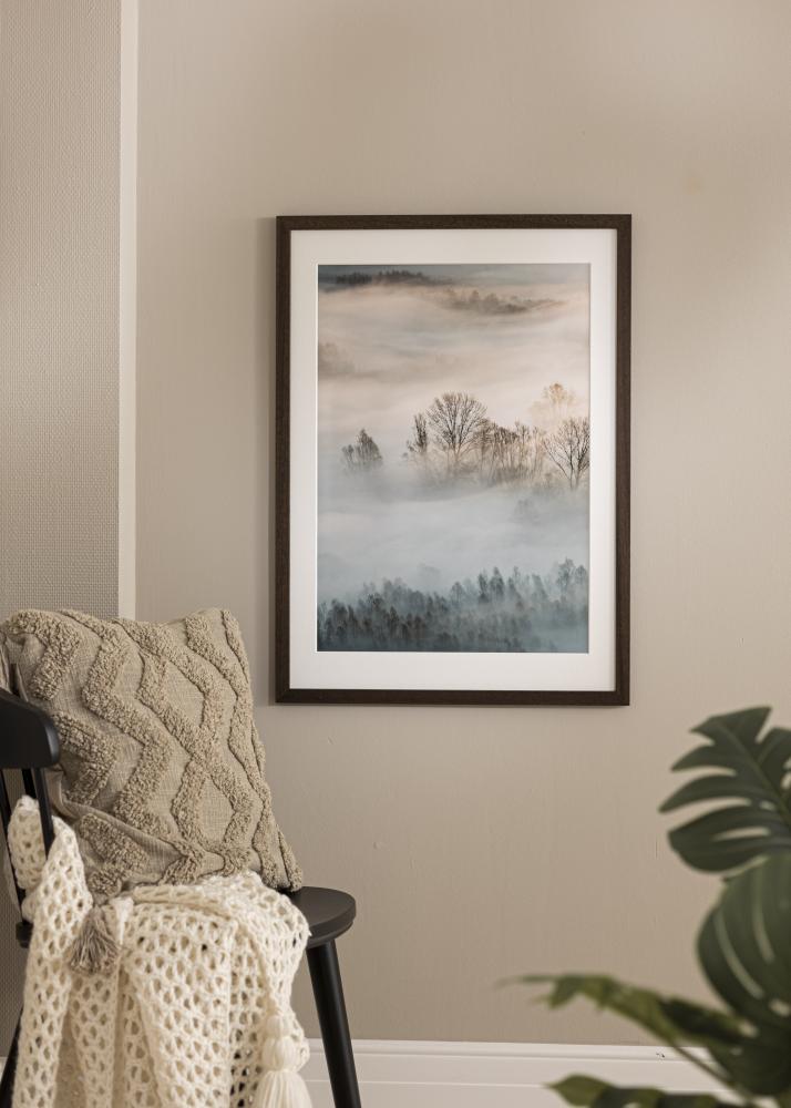 Rėmas Rudas Medinis 55x80 cm - Paspartu Baltas 45x70 cm