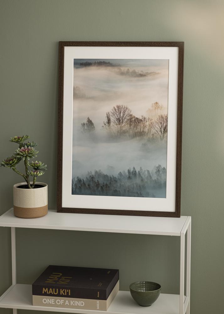 Rėmas Rudas Medinis 55x80 cm - Paspartu Baltas 45x70 cm