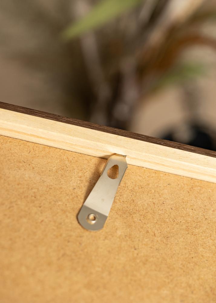 Rėmas Hermes Riešutas 70x90 cm - Paspartu Baltas 55x70 cm