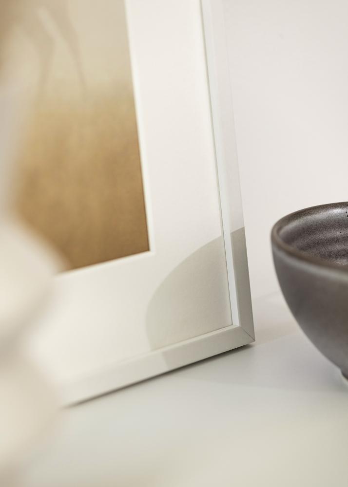 Rėmas Baltas Siauras 30 x 40 cm