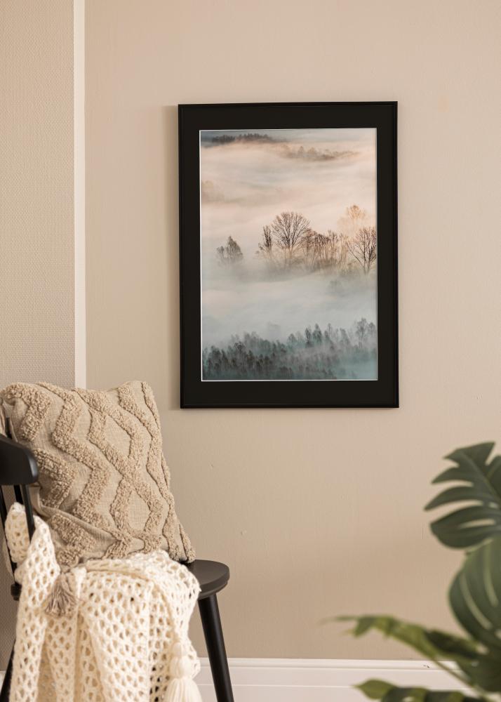 Rėmas New Lifestyle Matinis juodas 30x40 cm - Paspartu Juodas 18x27 cm