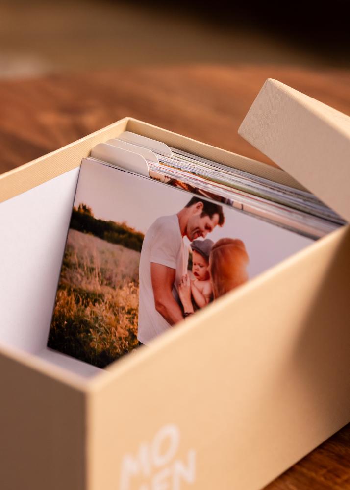 KAILA MOMENTS Nuotraukų dėžutė (700 nuotraukų 10x15 cm) - Kreminė