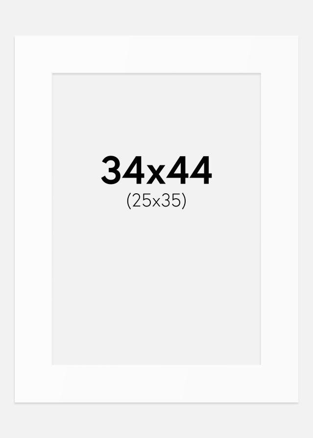 Paspartu Baltas Standartas (Balta Šerdis) 34x44 cm (25x35)