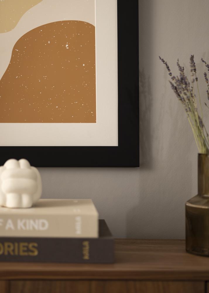 Härjedalen Juodas 85x115 cm - Paspartu Baltas 70x100 cm