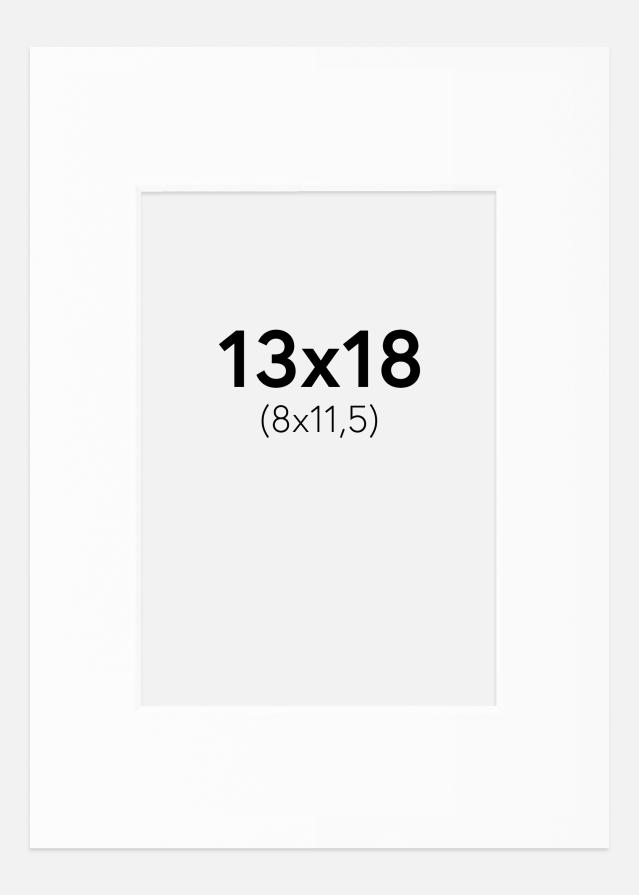 Paspartu Baltas Standartas Balta šerdis 13x18 cm (8x11,5)