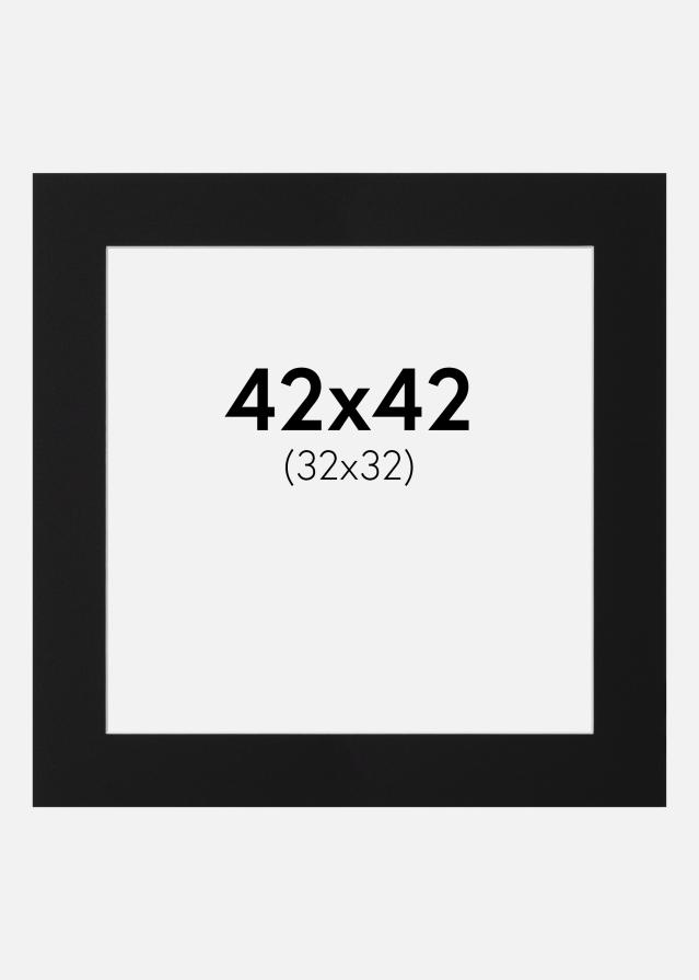 Paspartu Juodas Standartas (Balta Šerdis) 42x42 cm (32x32)