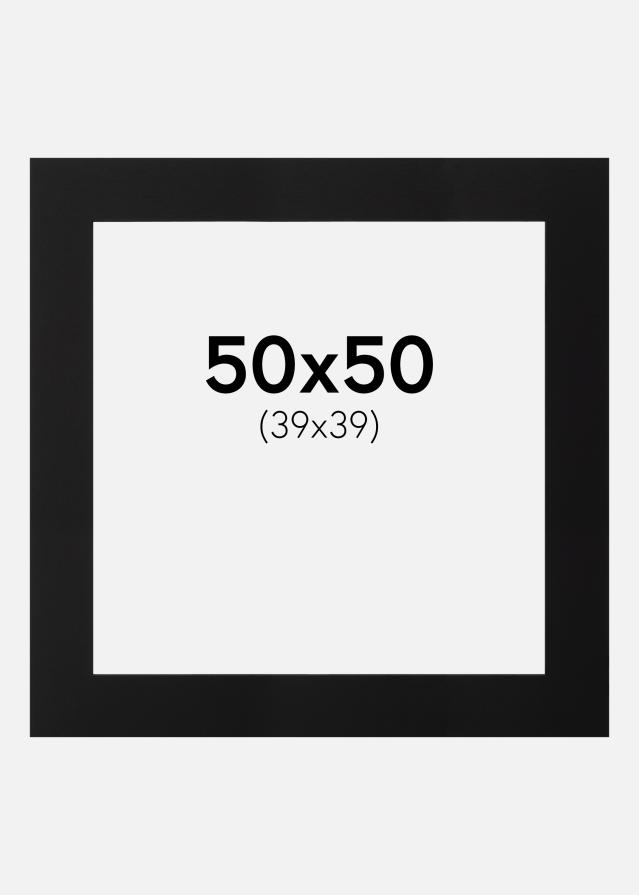 Paspartu Juodas Juoda šerdis 50x50 cm (39x39)