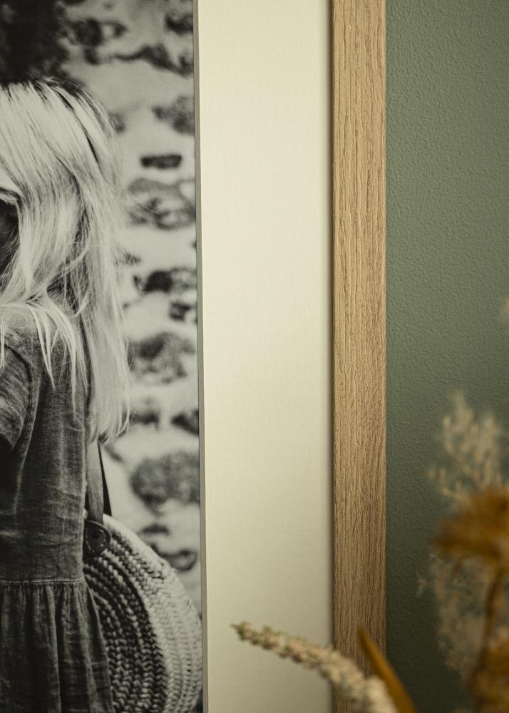 Paspartu Beveik baltas Balta šerdis 50x70 cm (41x58,4 - A2)