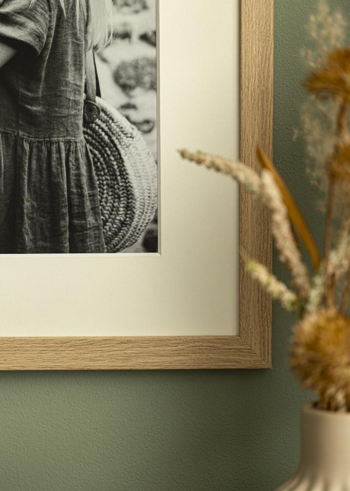 Paspartu Beveik baltas Balta šerdis 50x70 cm (41x58,4 - A2)