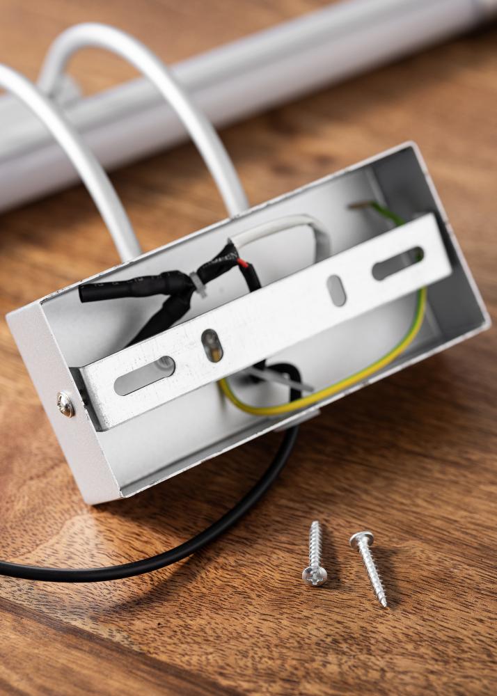 KAILA Lumos Paveikslų apšvietimas 68 cm - Sidabrinė