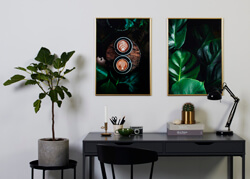 Elegantiški auksiniai rėmeliai tinka beveik visiems motyvams, nepriklausomai nuo to, ar tai yra plakatai ar asmeninės nuotraukos