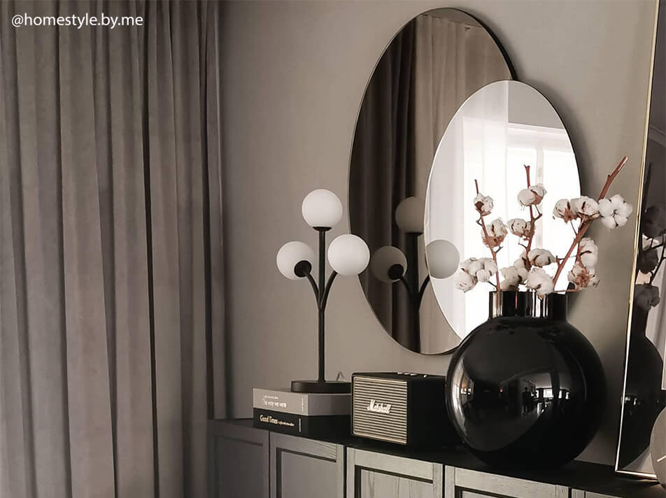 Veidrodis spalvotu stiklu - Stilingas interjeras - apvalūs veidrodžiai sluoksniuose